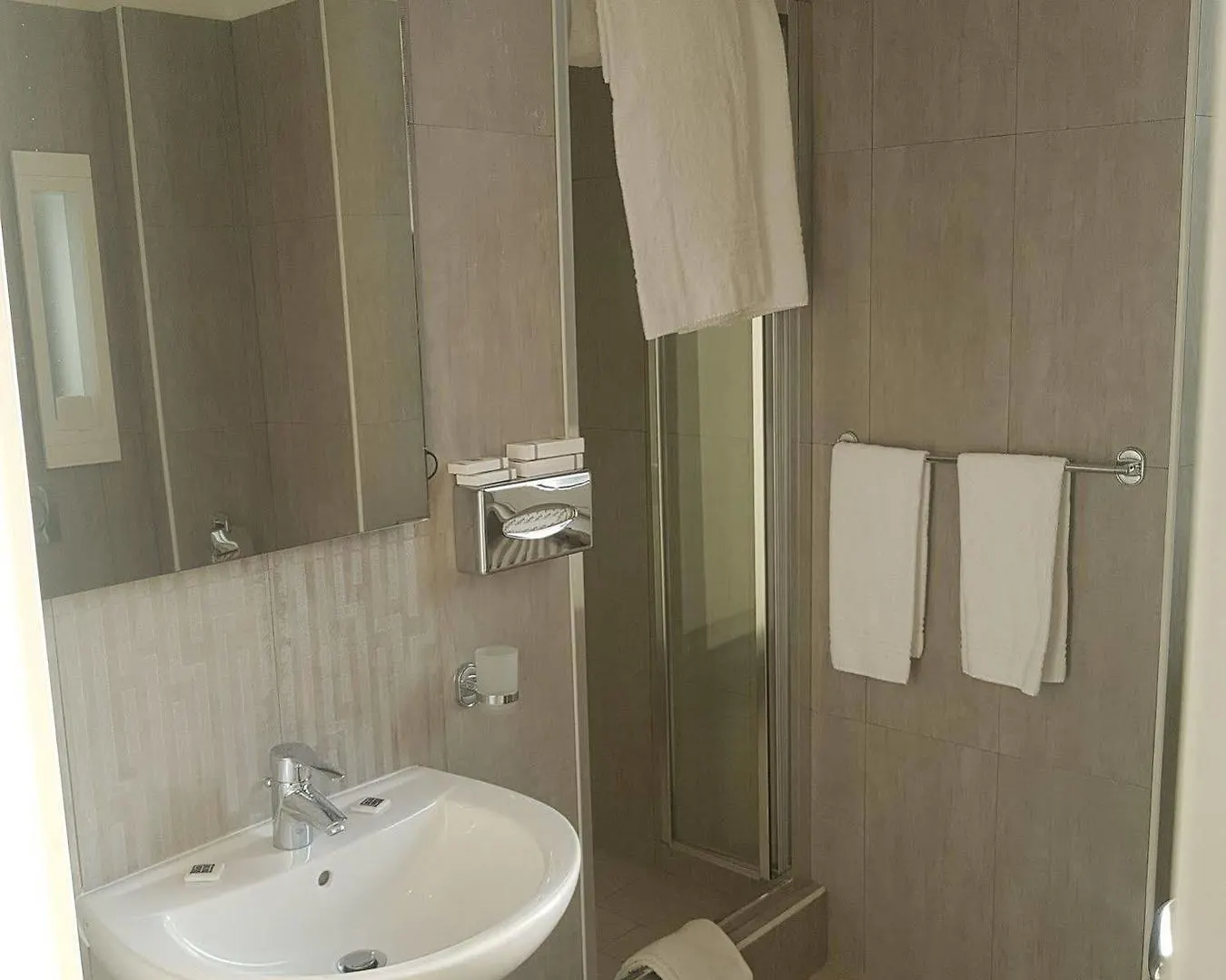 Hotel Boutique Duomo Milano 4*,  İtalya