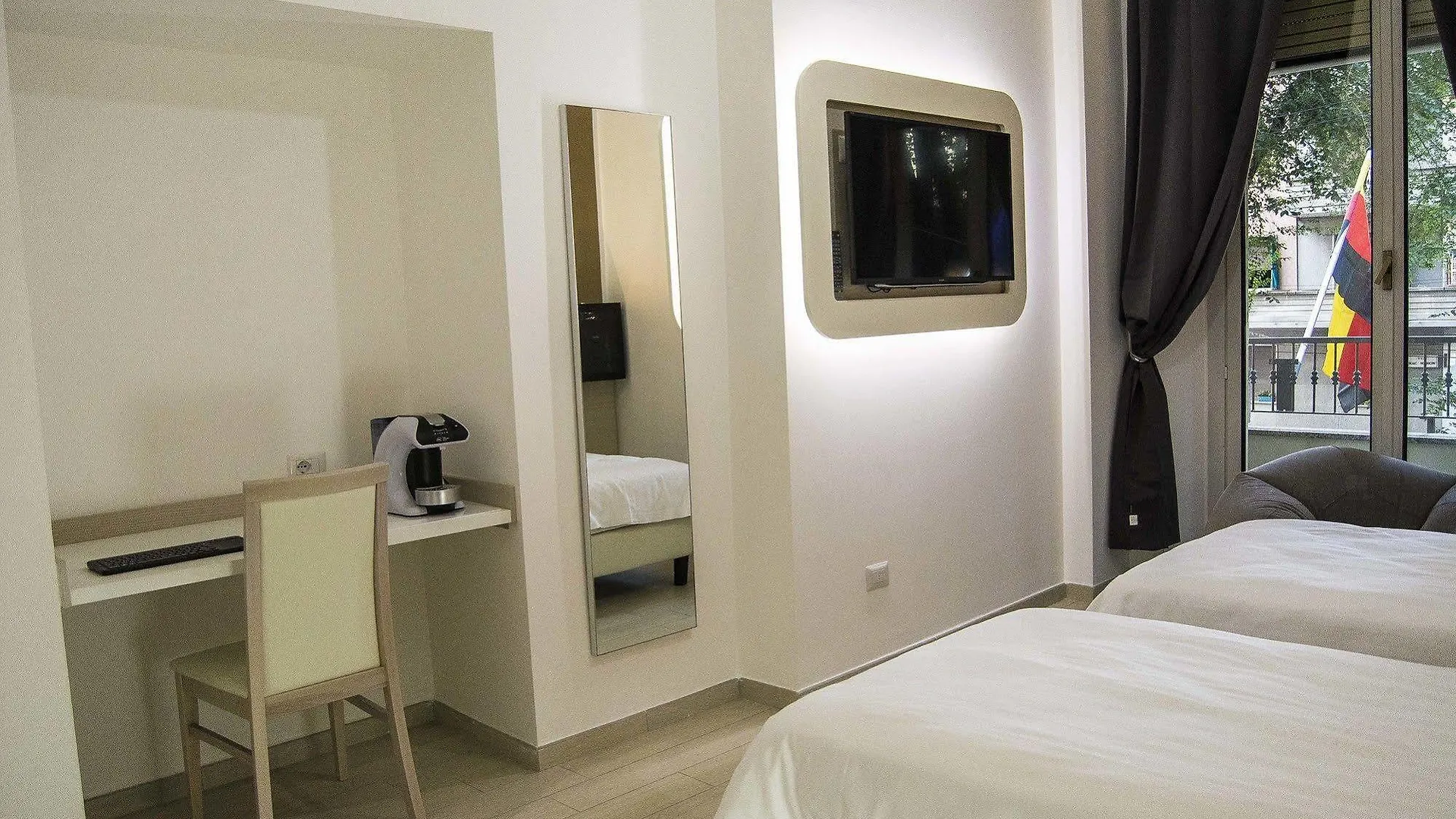 ****  Hotel Boutique Duomo Milano İtalya